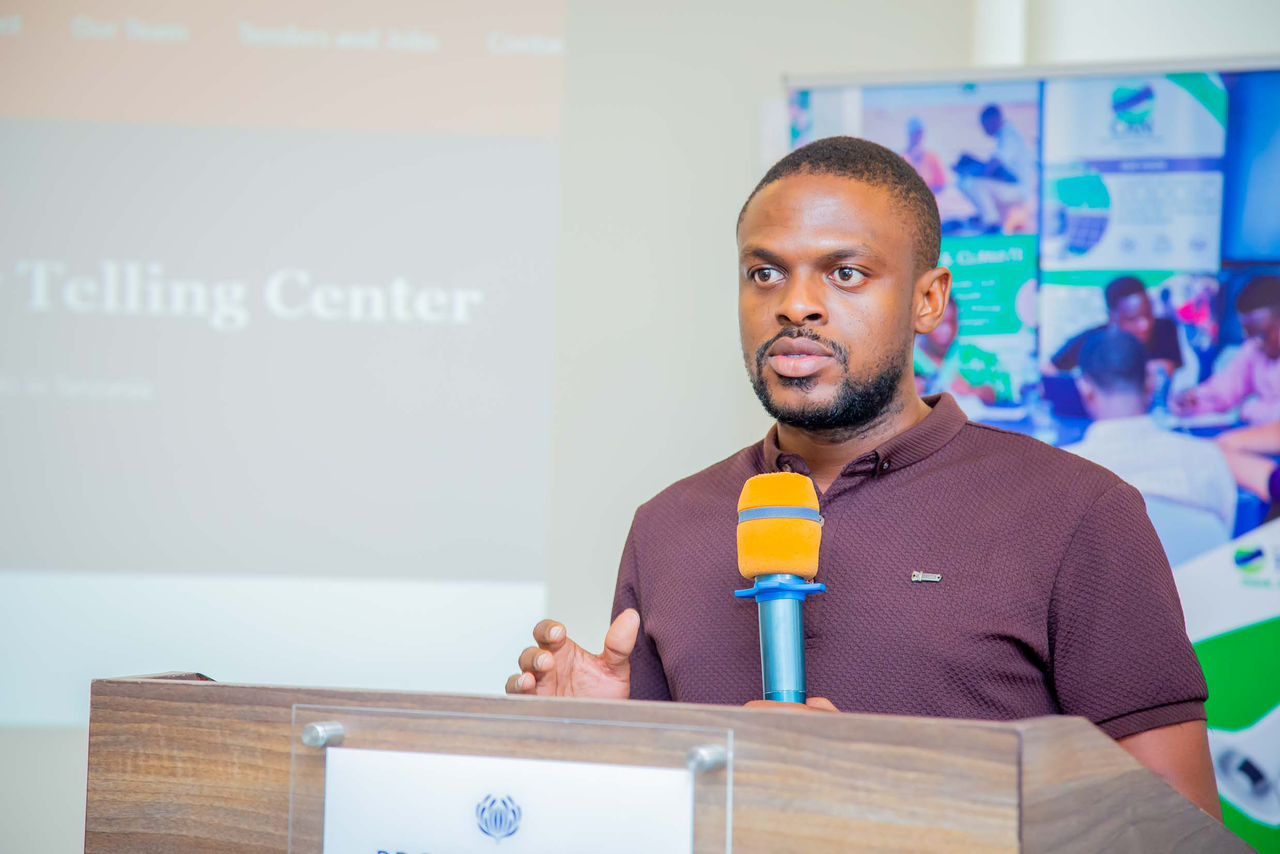 Introducing our digital storytelling center to stakeholders including ClimateFlix initiative